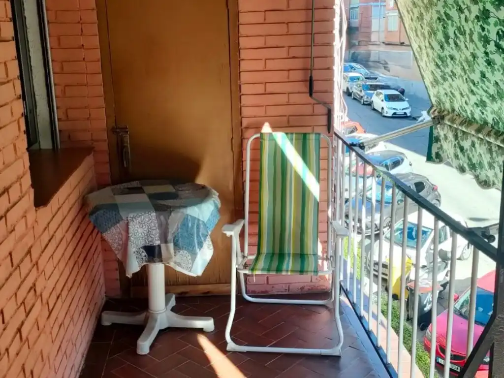 Pis amb ascensor en venda a Calle Camarena, imagen 5
