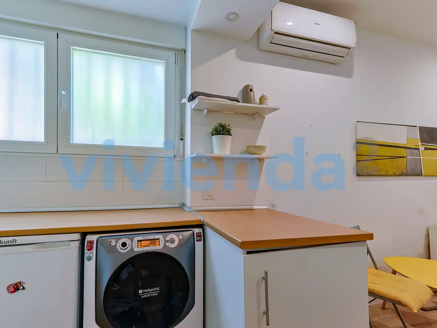 Cuina de Local en venda en Madrid amb Aire condicionat, Calefacció i Moblat