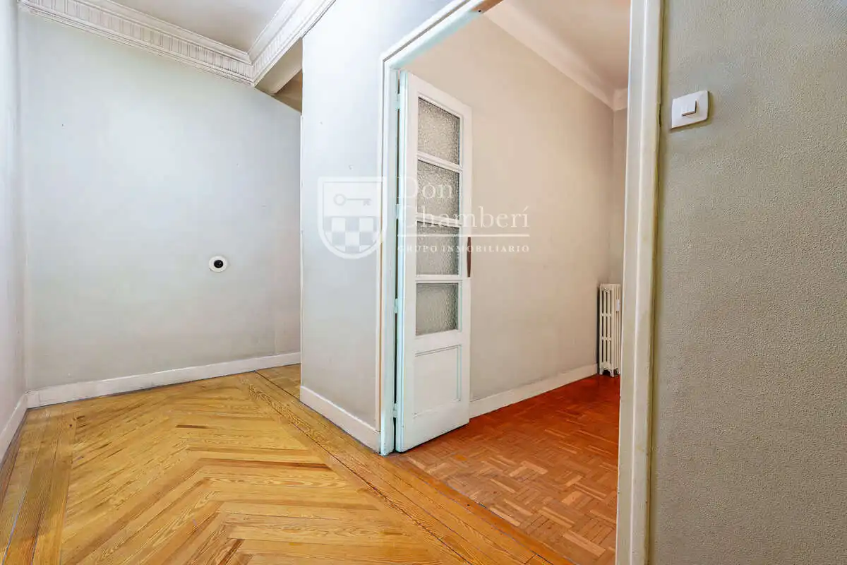 Flat with lift for sale in Garcia de Paredes, imagen 8