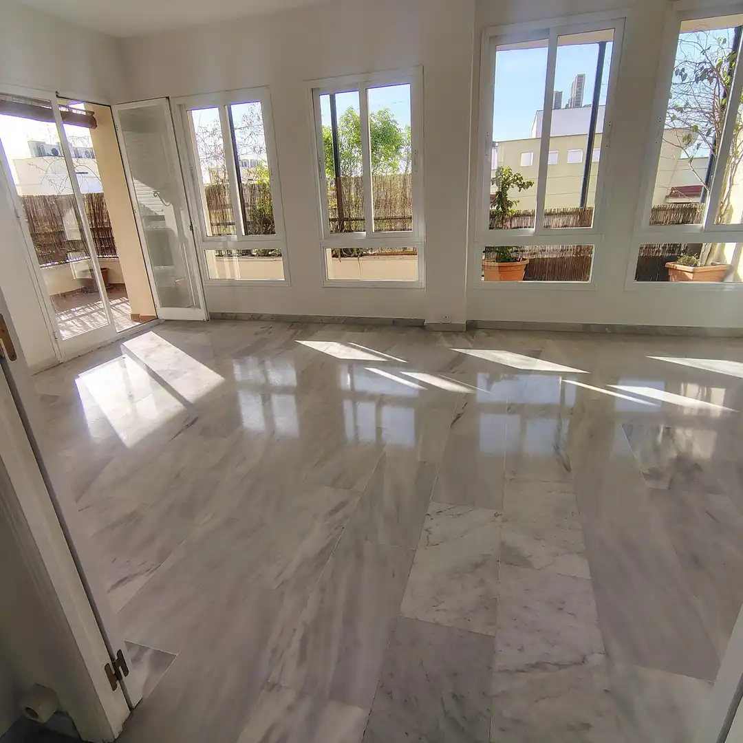 Living room of Flat for rent in Mairena del Aljarafe  with Air Conditioner, Private garden and Terrace