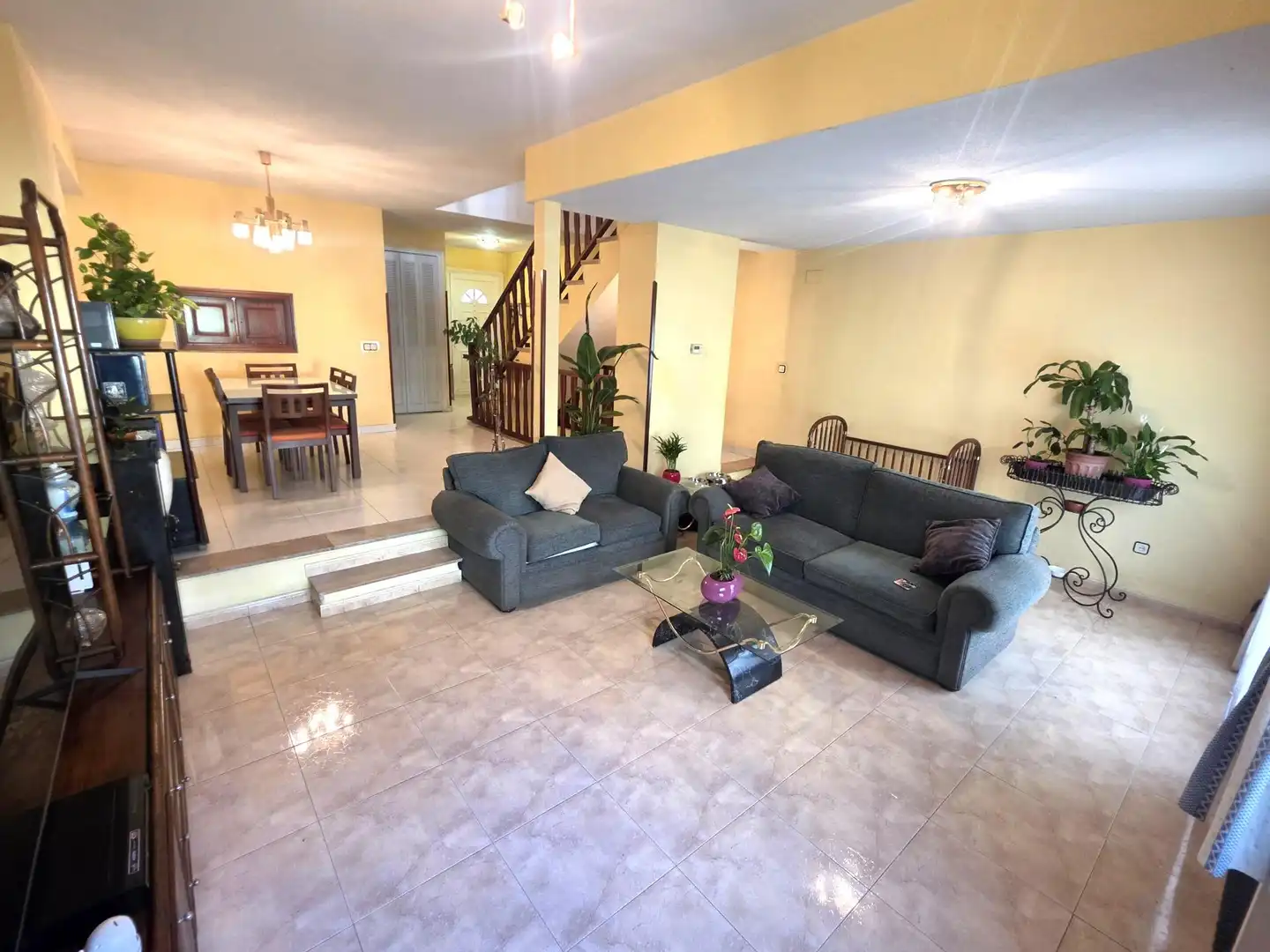 Living room of Detached homes for sale in Valdemoro  with Air Conditioner, Heating and Terrace