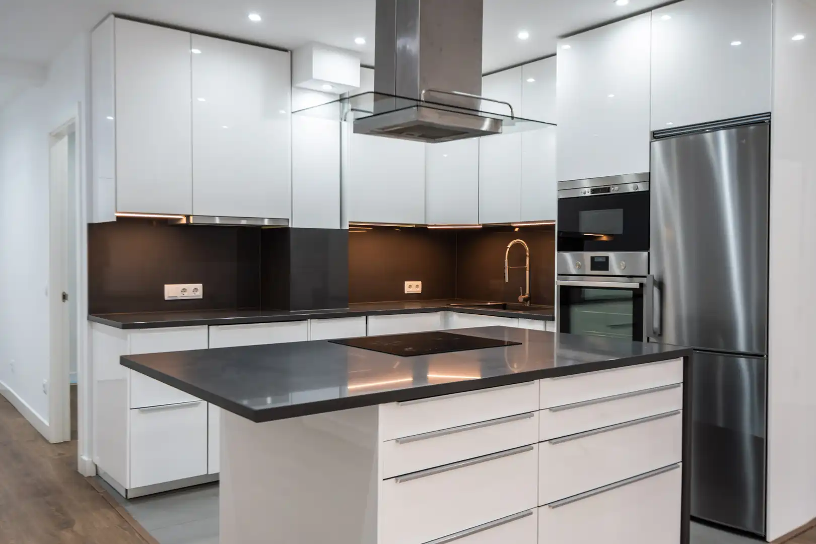 Cocina de Piso de alquiler en Madrid con Aire acondicionado, Calefacción y Terraza