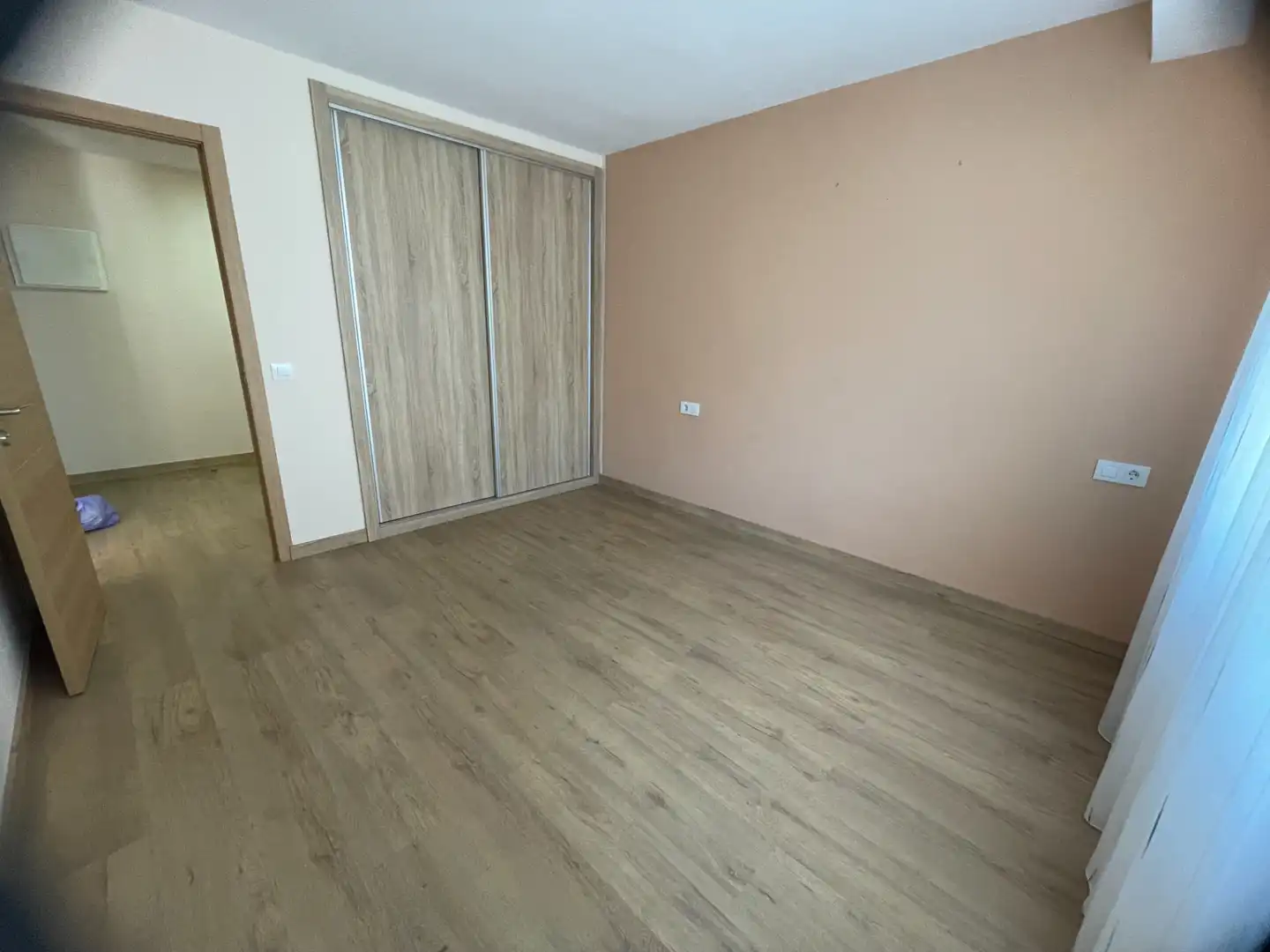 Bedroom of Flat for rent in Vigo   with Heating, Parquet flooring and Storage room