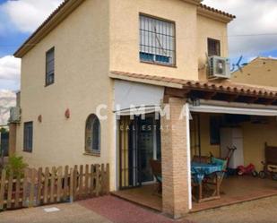 Exterior view of Single-family semi-detached for sale in La Nucia  with Air Conditioner, Heating and Private garden