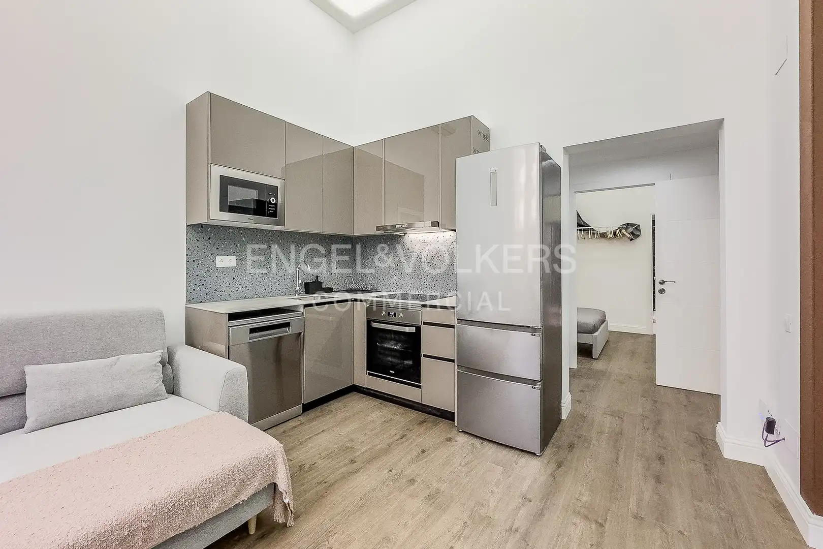 Piso con terraza en alquiler en Eixample, imagen 5
