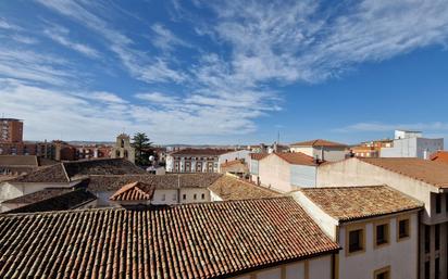 Vista exterior de Pis en venda en Palencia Capital