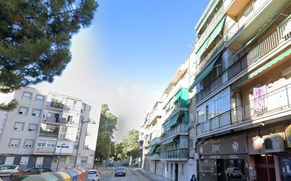 Vista exterior de Pis en venda en Alcorcón amb Aire condicionat i Terrassa