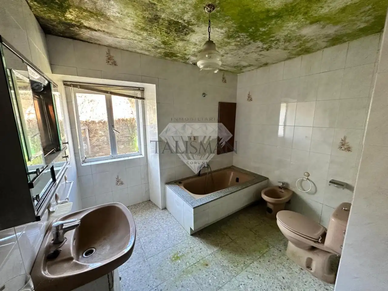 Baño de Casa o chalet en venta en A Estrada  con Jardín privado