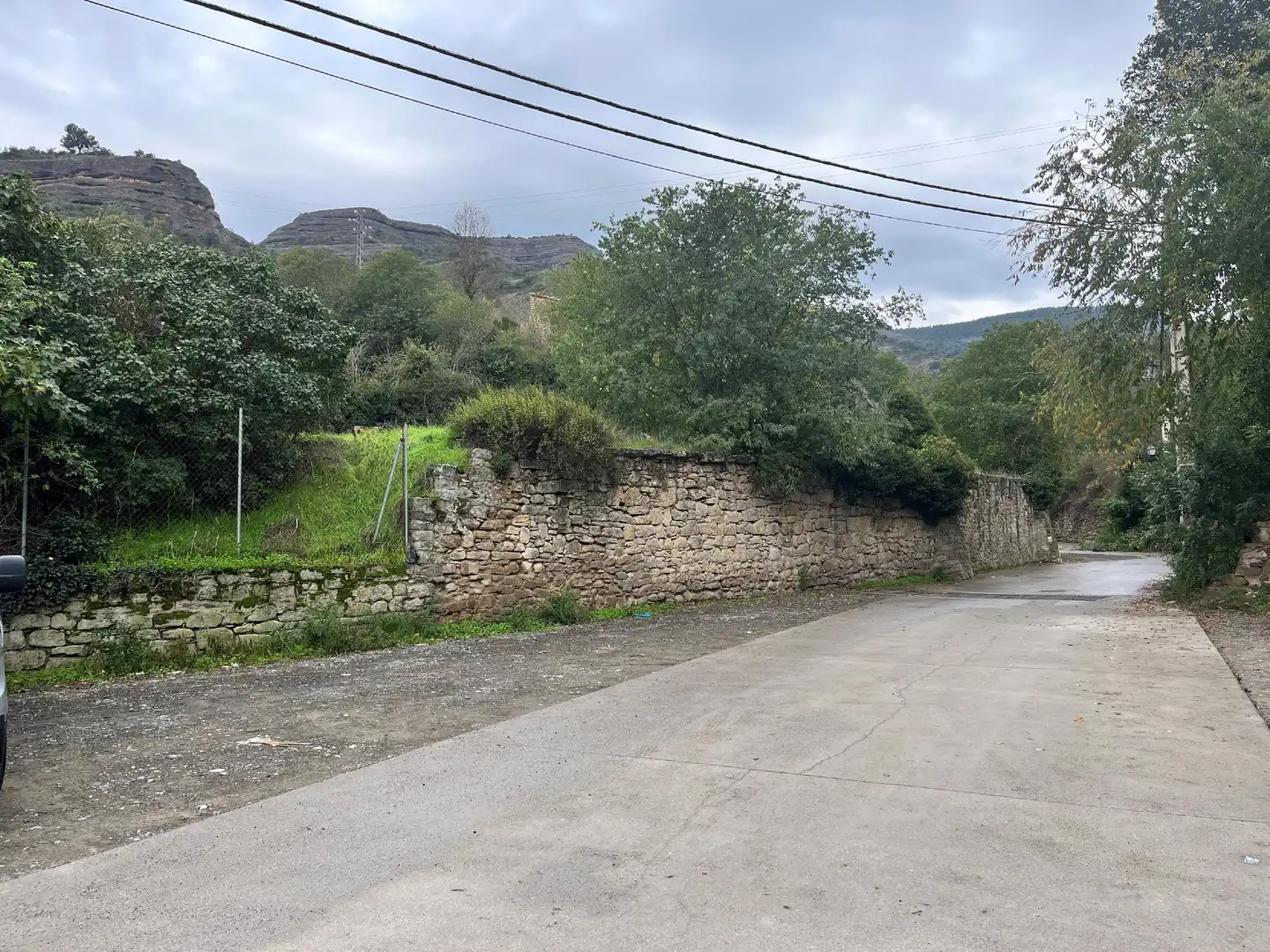Industrial buildings for sale in Graus