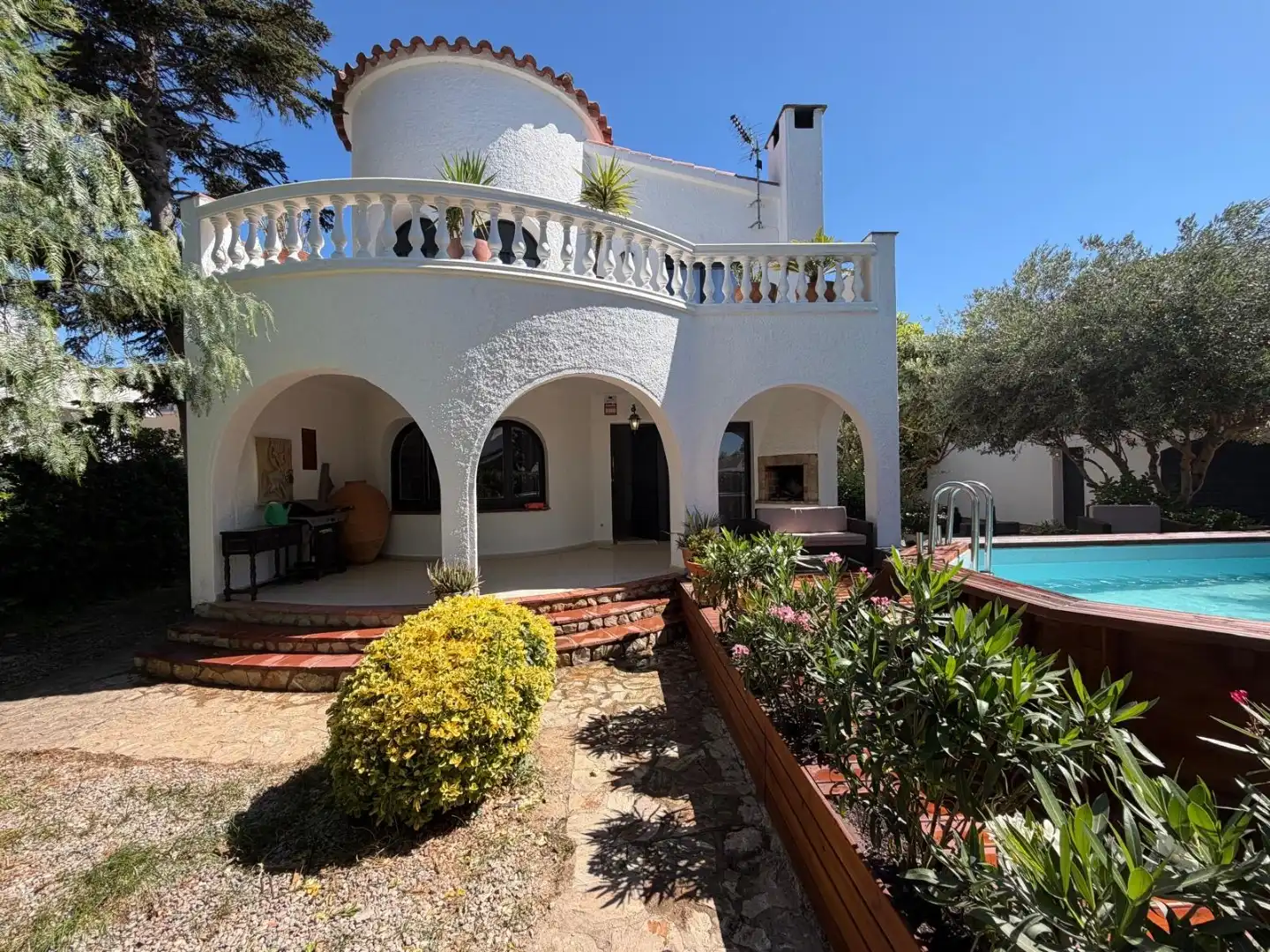Casa amb jardí en venda a Requesens 171a, imagen 4