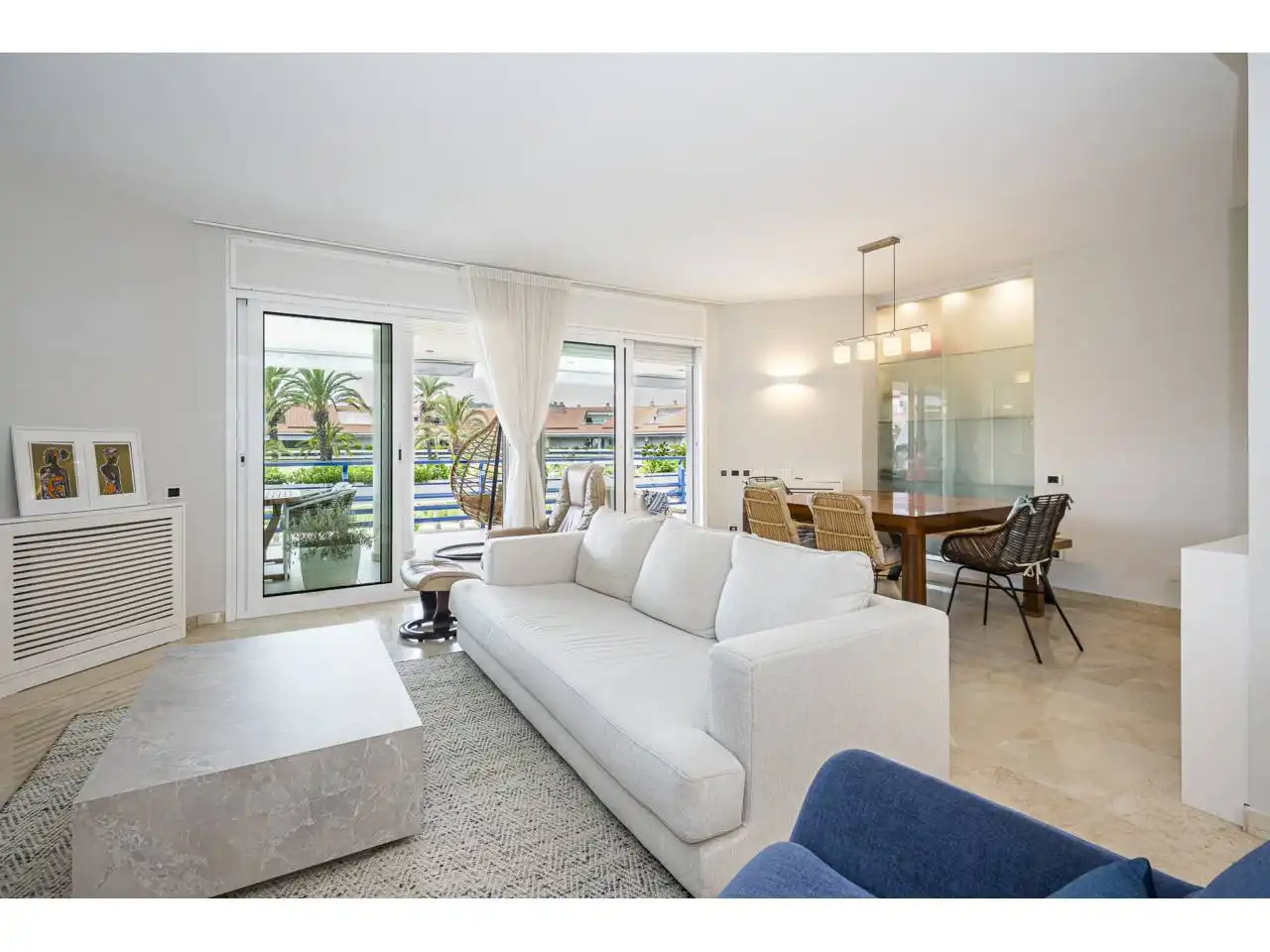 Wohnzimmer von Dachboden zum Verkauf in Sitges mit Klimaanlage, Heizung und Terrasse