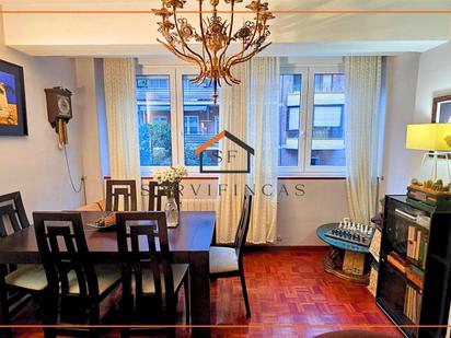 Dining room of Flat for sale in  Madrid Capital  with Heating, Private garden and Terrace
