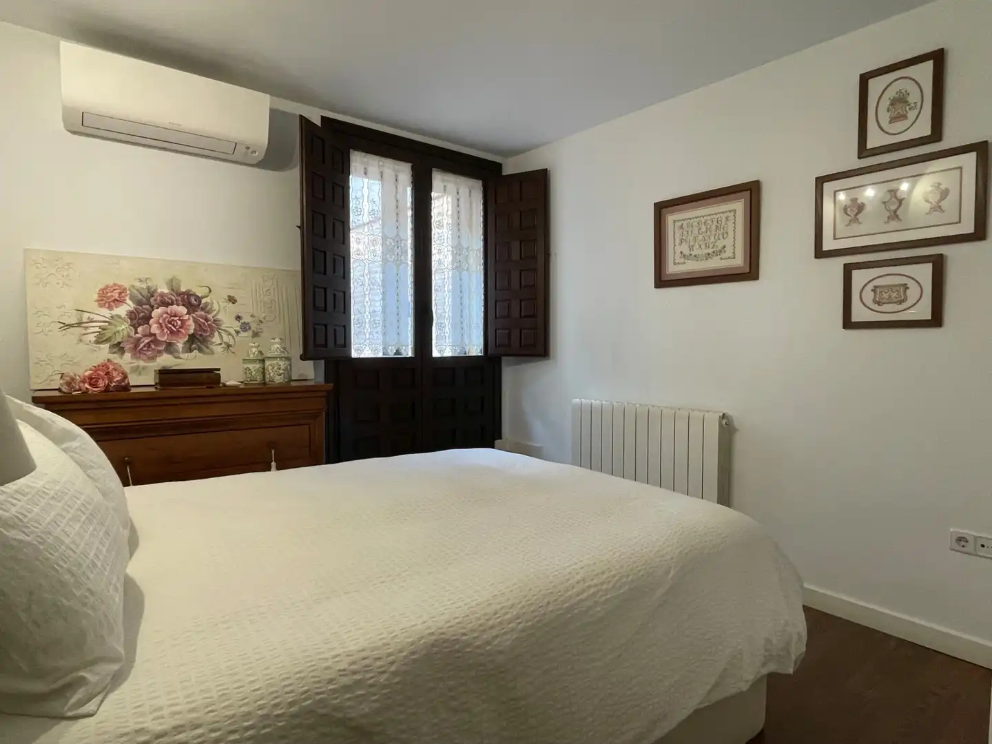 Habitación de Piso en venta en Alcalá de Henares con Aire acondicionado, Calefacción y Horno