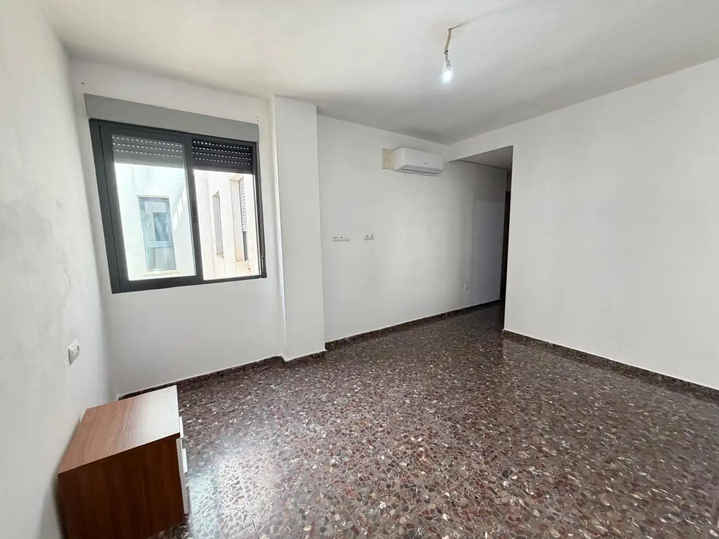 Habitación de Piso de alquiler en Carlet con Aire acondicionado, Calefacción y Horno