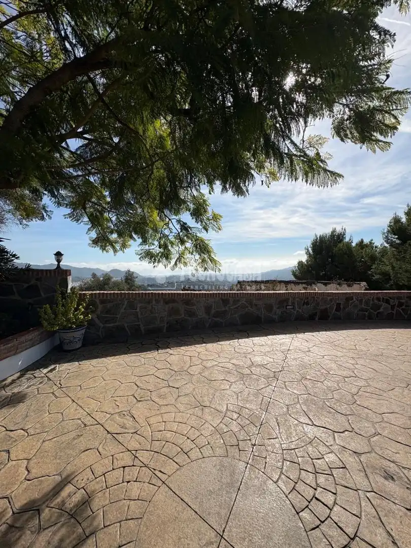 Finca rústica de alquiler en Frigiliana