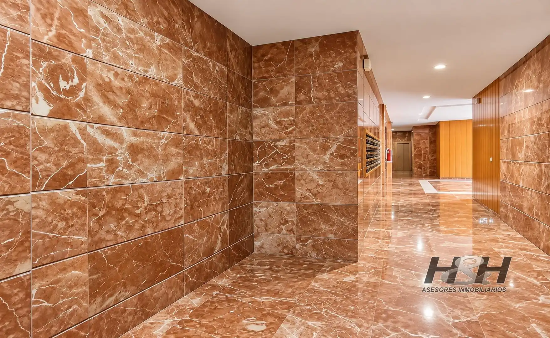 Penthouse with pool for sale in Camins al Grau, imagen 28