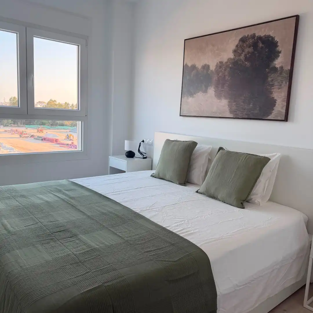 Dormitori de Pis de lloguer en Marbella amb Aire condicionat, Calefacció i Terrassa