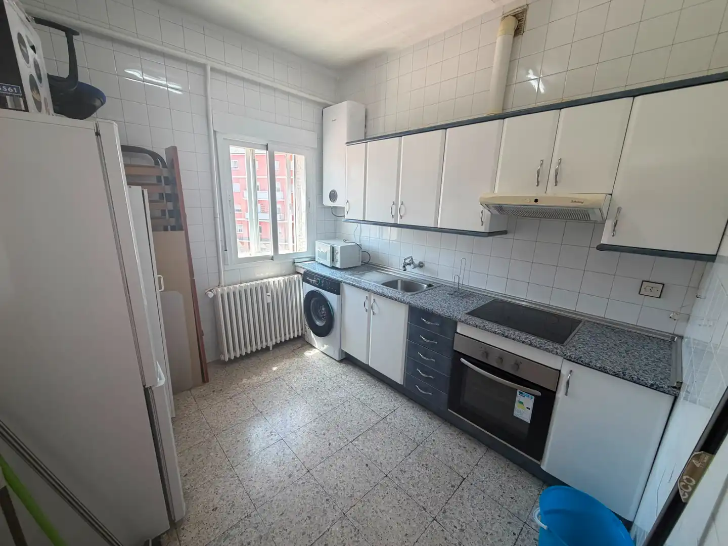 Cocina de Piso en venta en Ávila con Calefacción