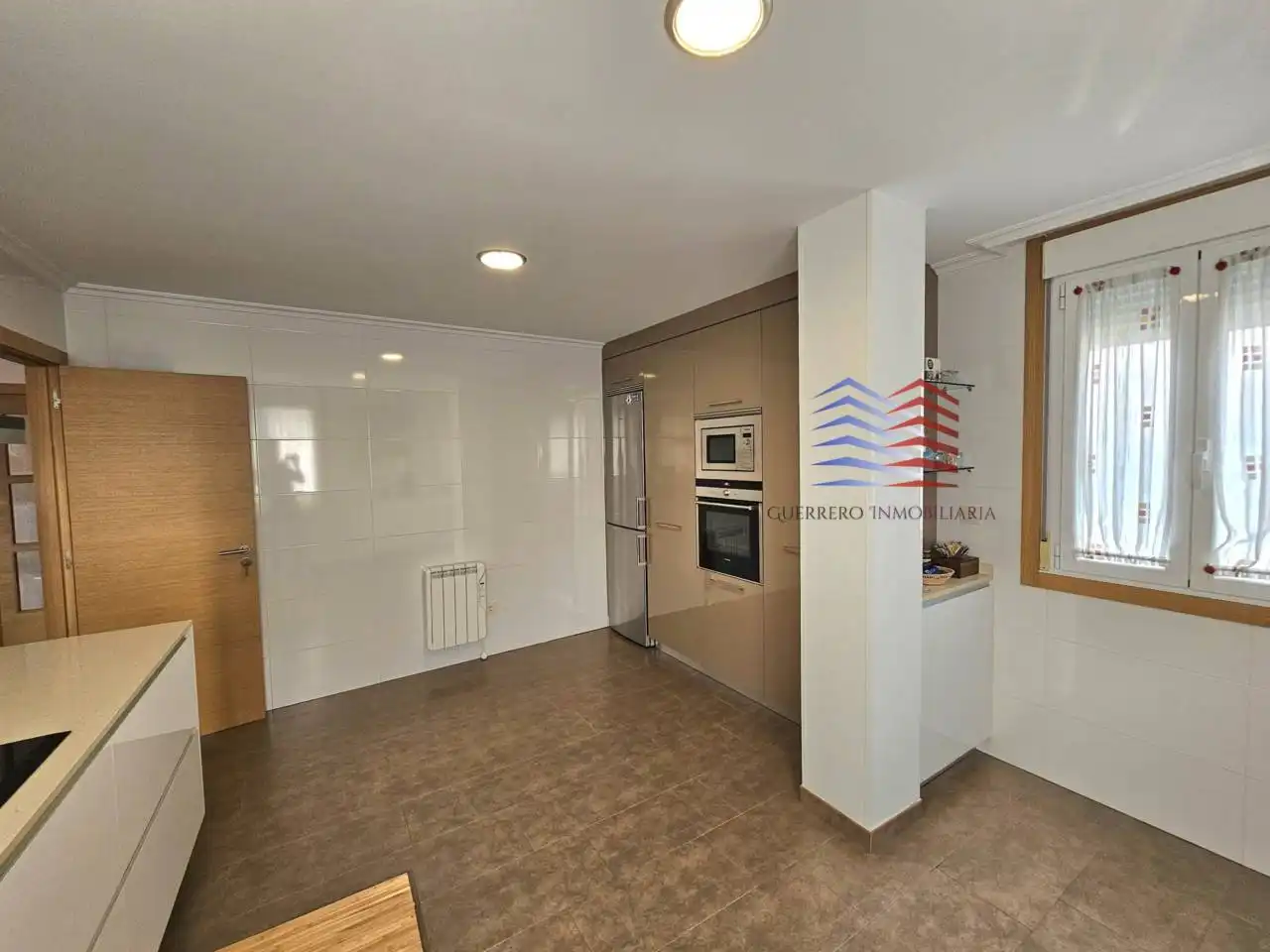 Cocina de Apartamento de alquiler en Maceda con Calefacción, Parquet y Trastero