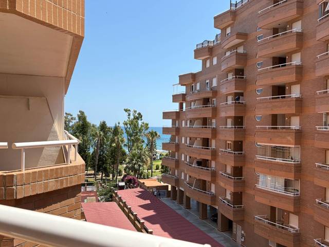 Apartamento en Venta en Calle AMPLARIES en Costa Marina