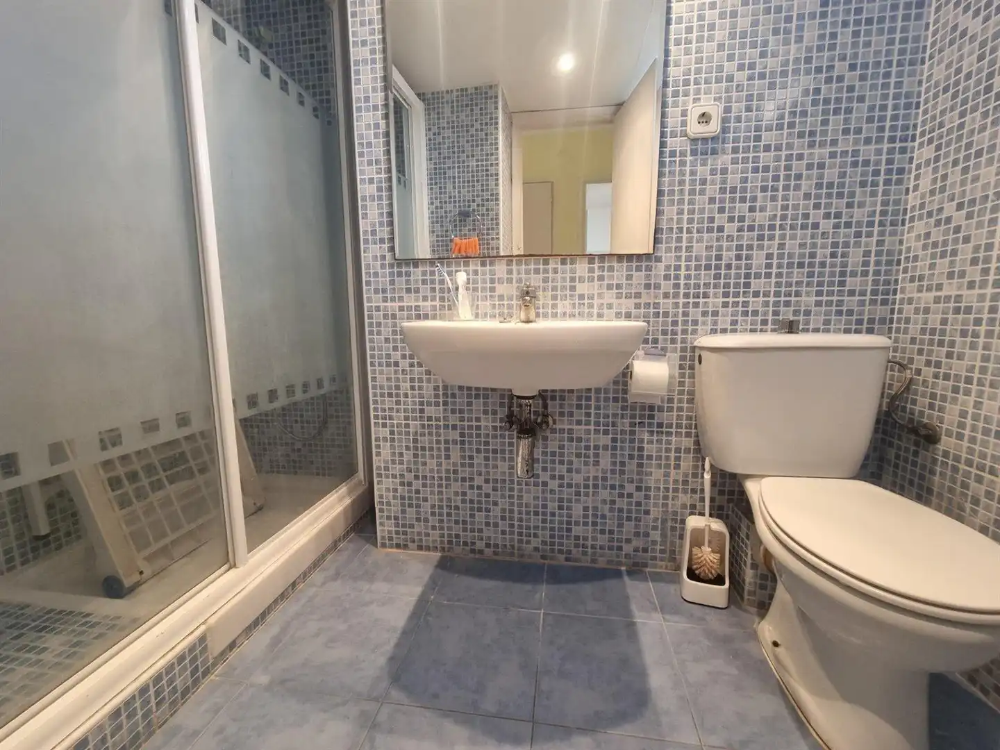 Baño de Piso en venta en Torredembarra con Aire acondicionado, Calefacción y Trastero