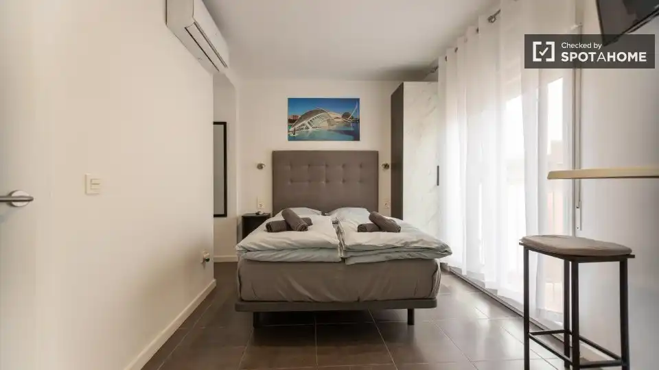 Flat to rent in Benicalap, imagen 2