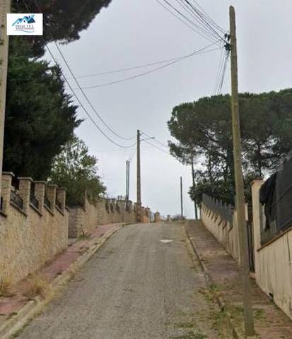 Casa-chalet en Venta en Calle PARIS en Montbarbat