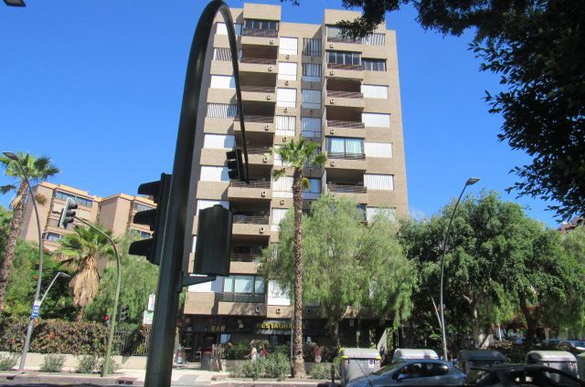 Exterior view of Flat to rent in  Santa Cruz de Tenerife Capital  with Terrace