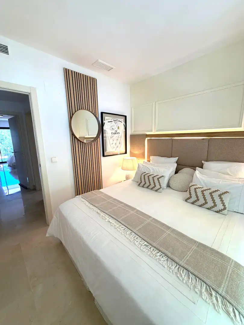 Apartment with terrace to rent in La Quinta, imagen 19