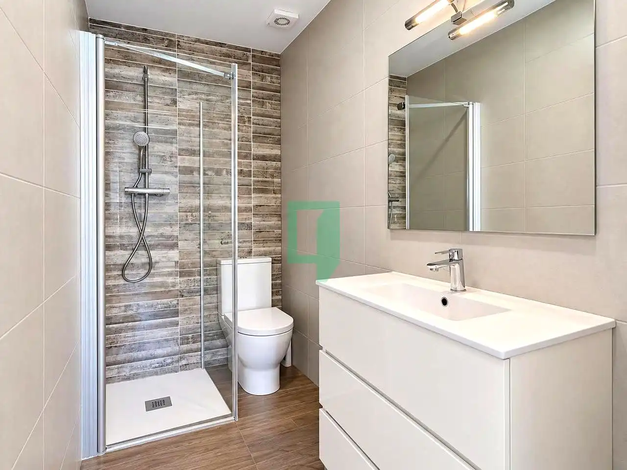 Flat with lift for sale in calle de la Camèlia, imagen 20