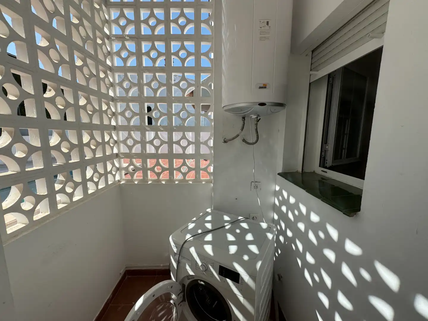 Terrassa de Casa o xalet en venda en Rincón de la Victoria amb Aire condicionat, Jardí privat i Terrassa