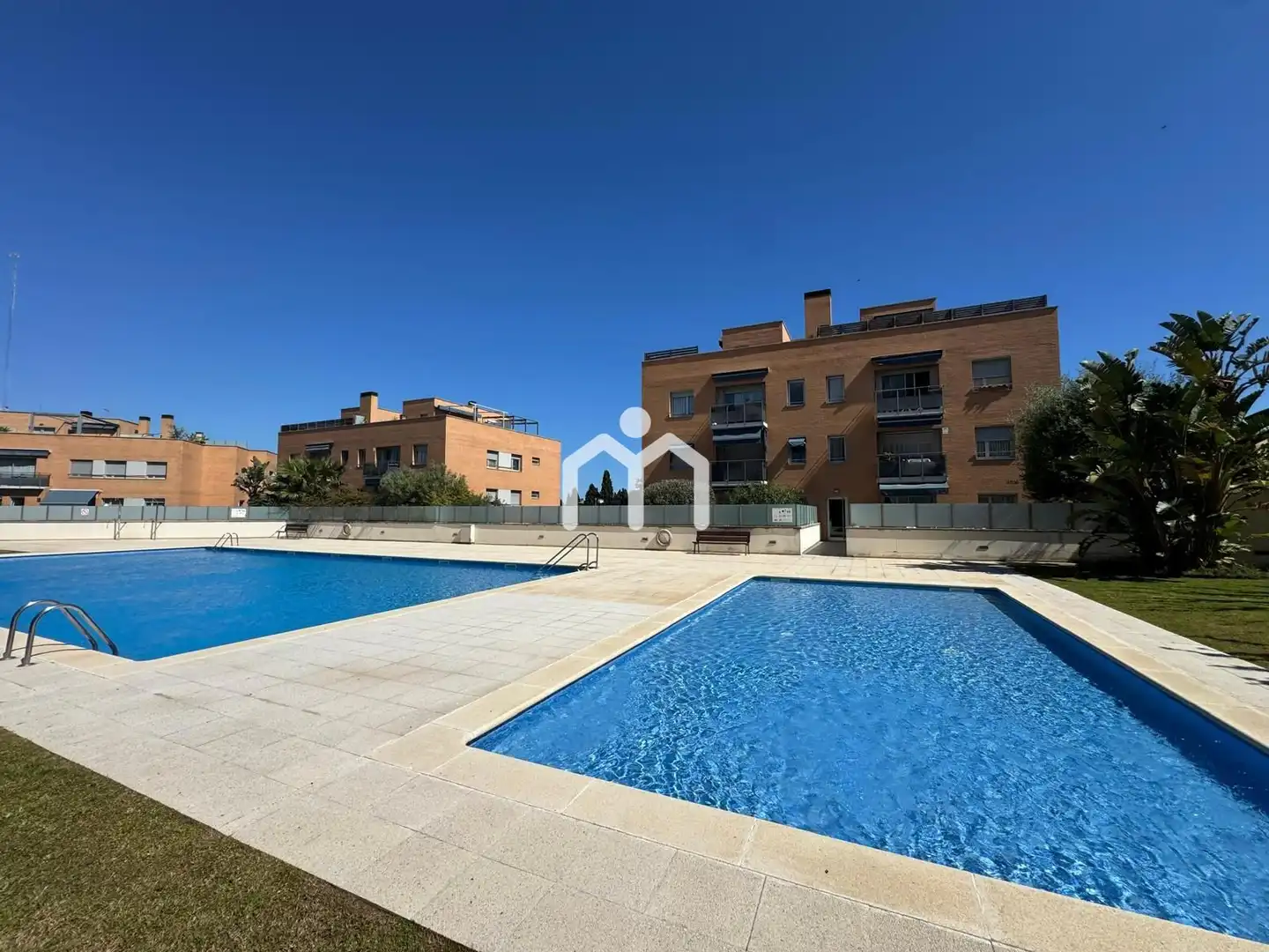 Piscina de Piso en venta en Montgat con Aire acondicionado, Calefacción y Parquet