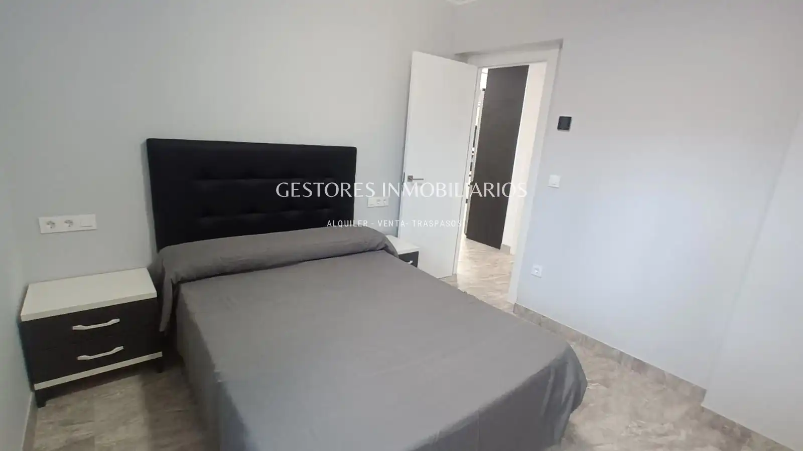 Dormitori de Casa o xalet en venda en Gaianes, Alicante