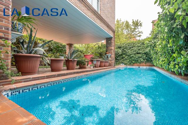 Casa-chalet en Venta en Calle de Pérez Cidón en Concepción