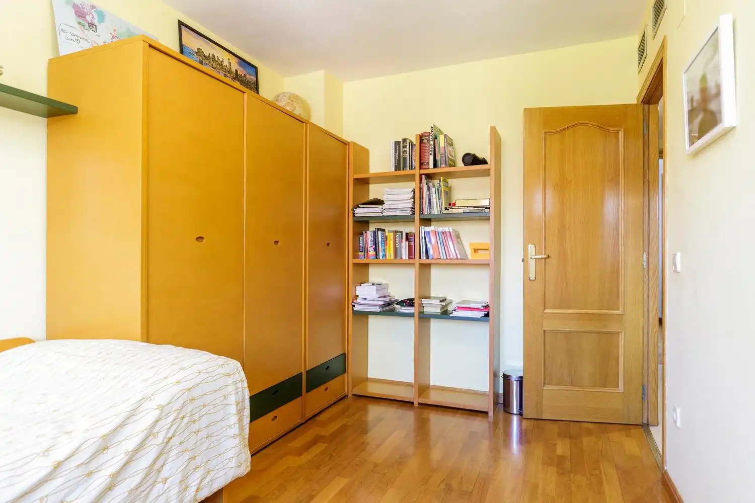 Bedroom of Detached homes for sale in Zaragoza  with Heating, Private garden and Terrace