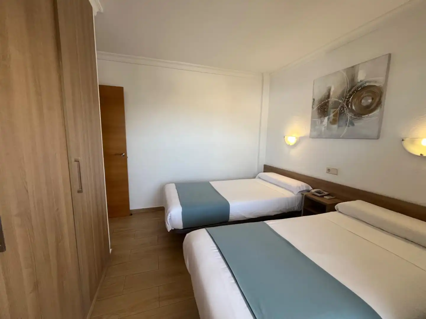 Bedroom of Apartments for sale in Fuengirola  with Air Conditioner, Terrace and Furnished
