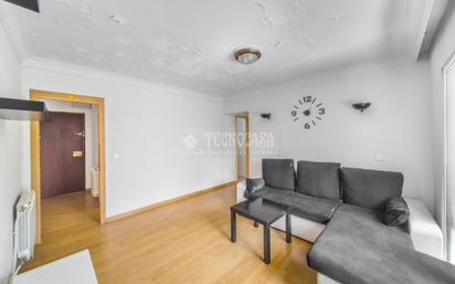 Living room of Flat for sale in  Madrid Capital  with Heating and Terrace