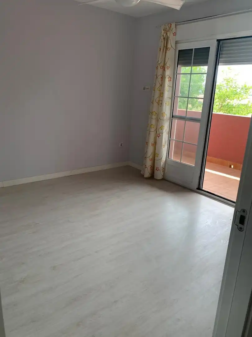 Habitación de Casa adosada en venta en Fuente Álamo de Murcia con Aire acondicionado, Calefacción y Terraza