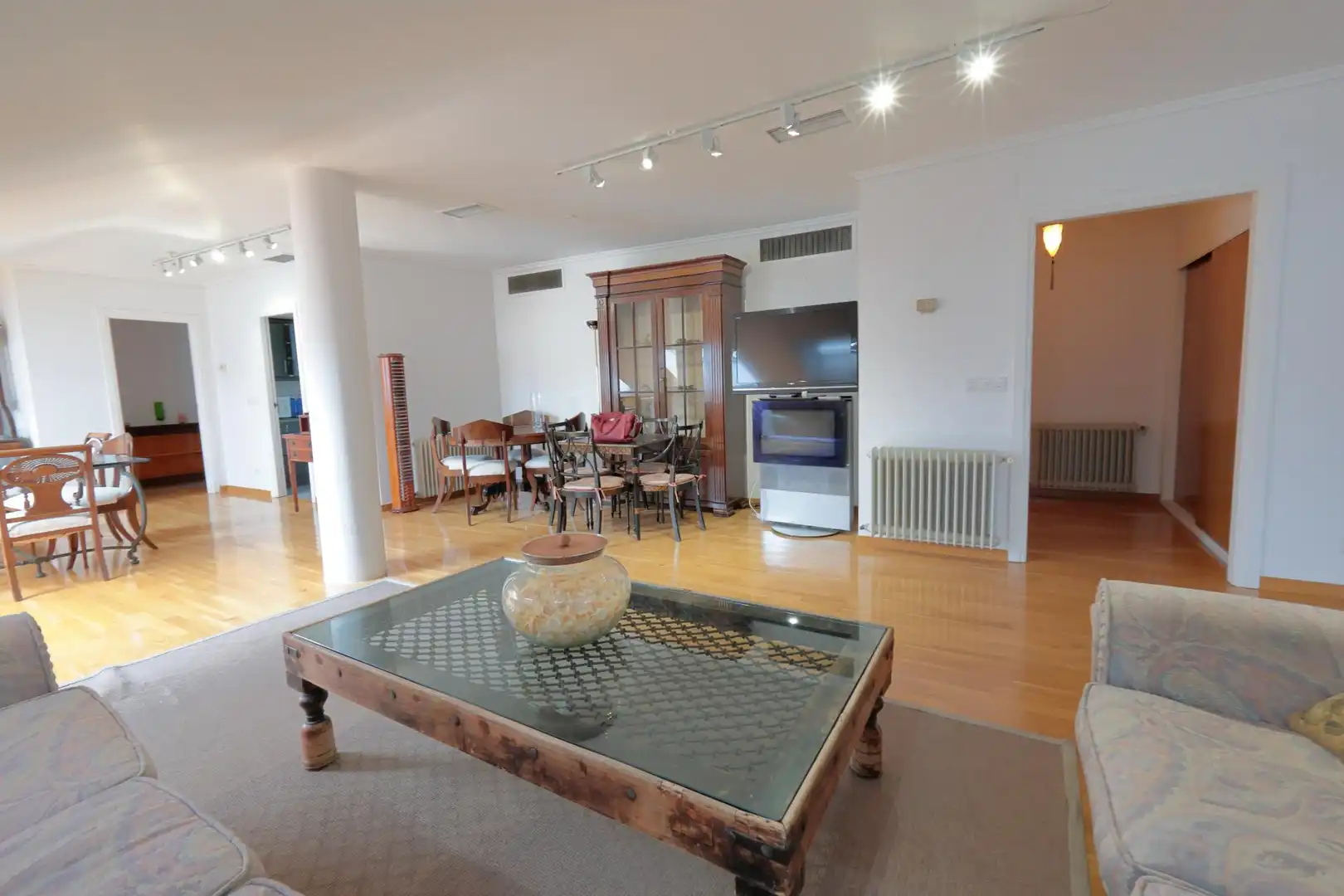 Wohnzimmer von Dachboden zum Verkauf in Bembibre mit Heizung und Balkon