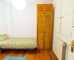 Bedroom of Flat to share in Bilbao   with Terrace