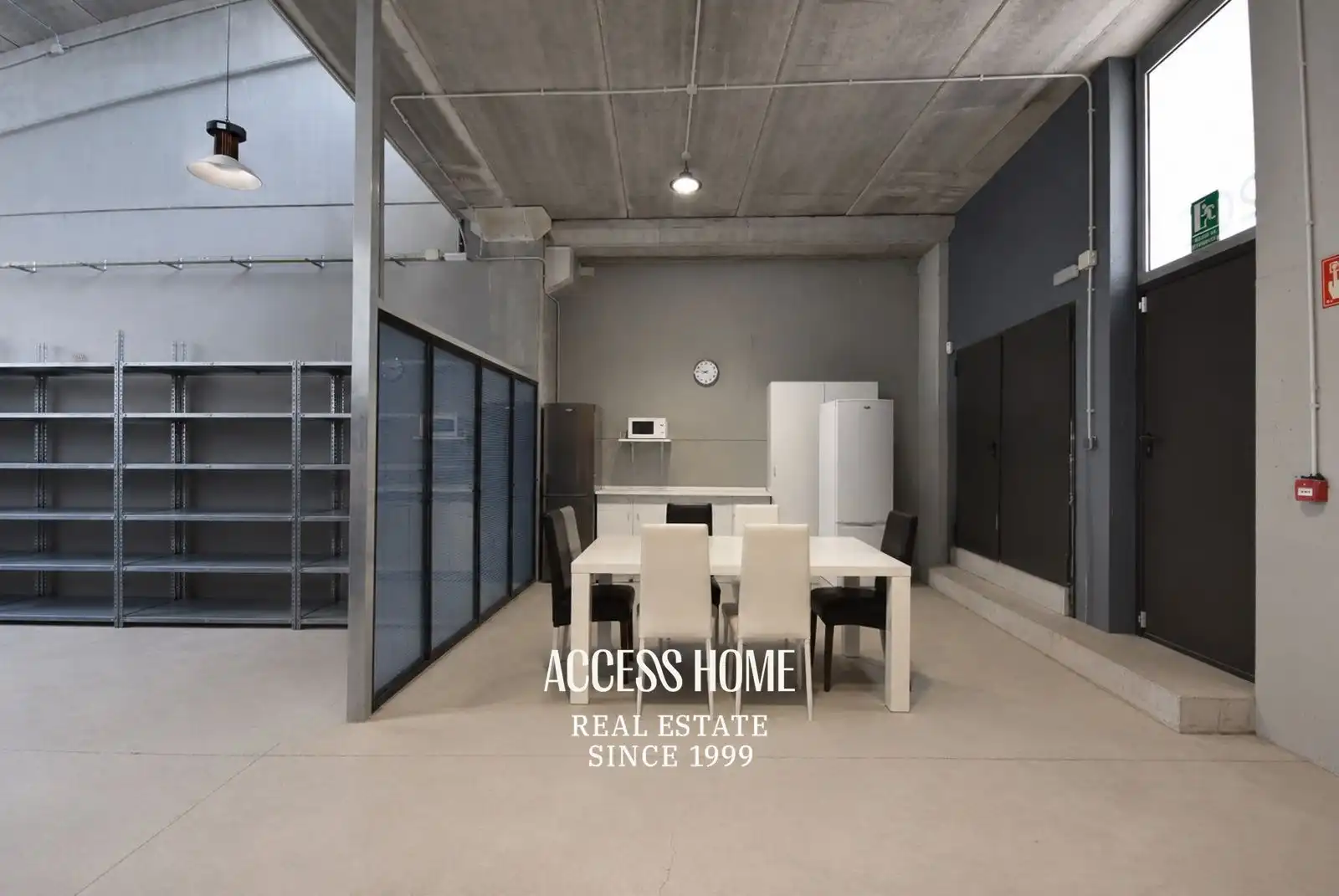 Nave industrial con ascensor en venta en Canyet - Pomar, imagen 14