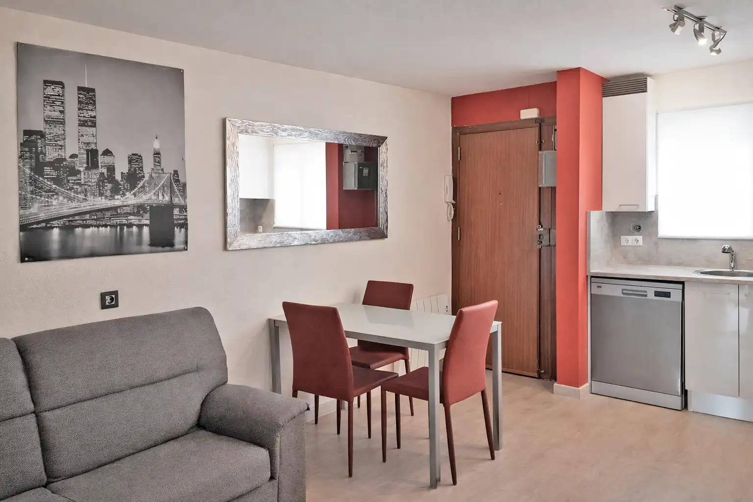Wohnzimmer von Wohnung zum Verkauf in L'Hospitalet de Llobregat mit Heizung, Parkett und Waschmaschine