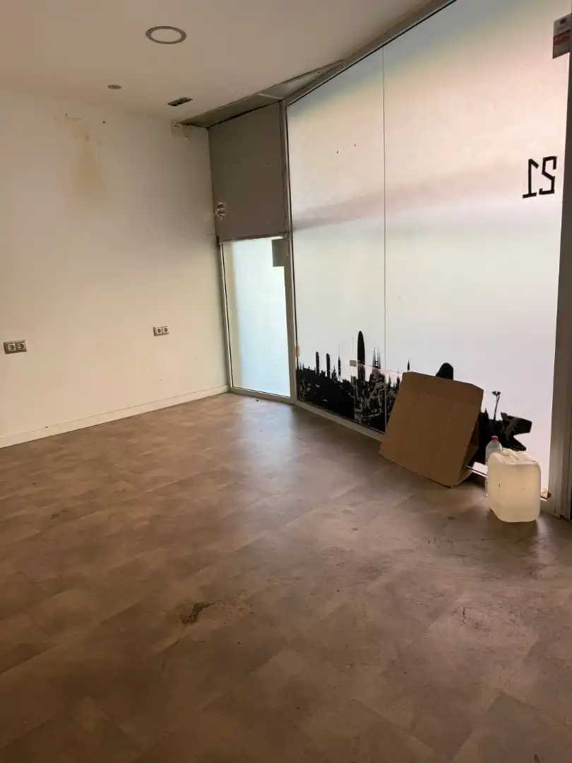Commercial properties for rent in Can Vidalet
