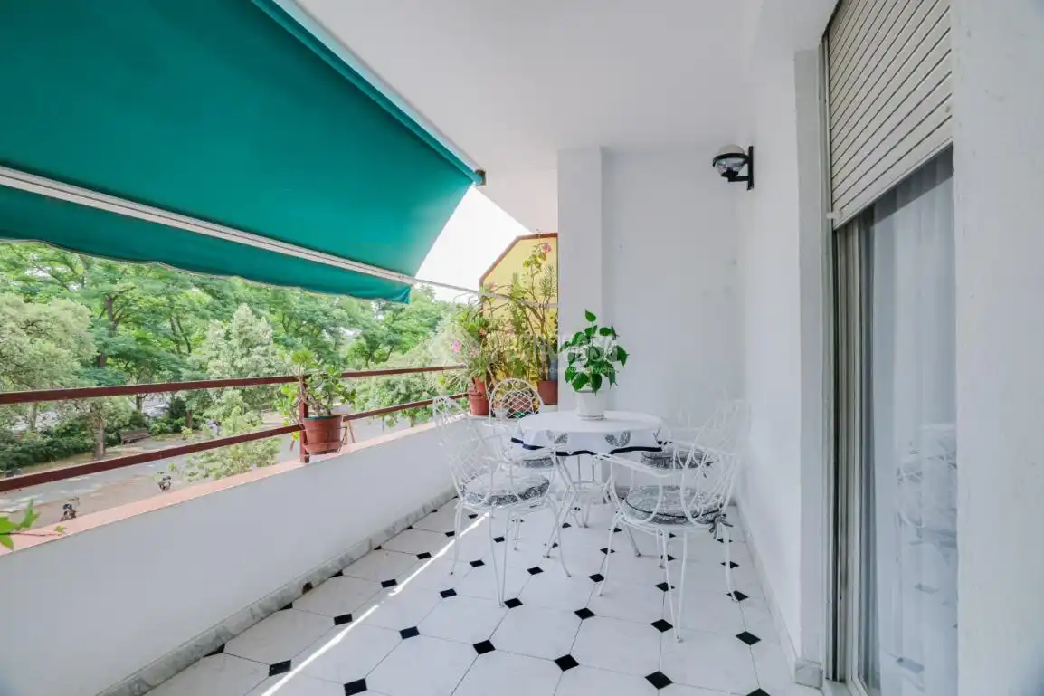 Terraza de Piso en venta en Montcada i Reixac con Balcón
