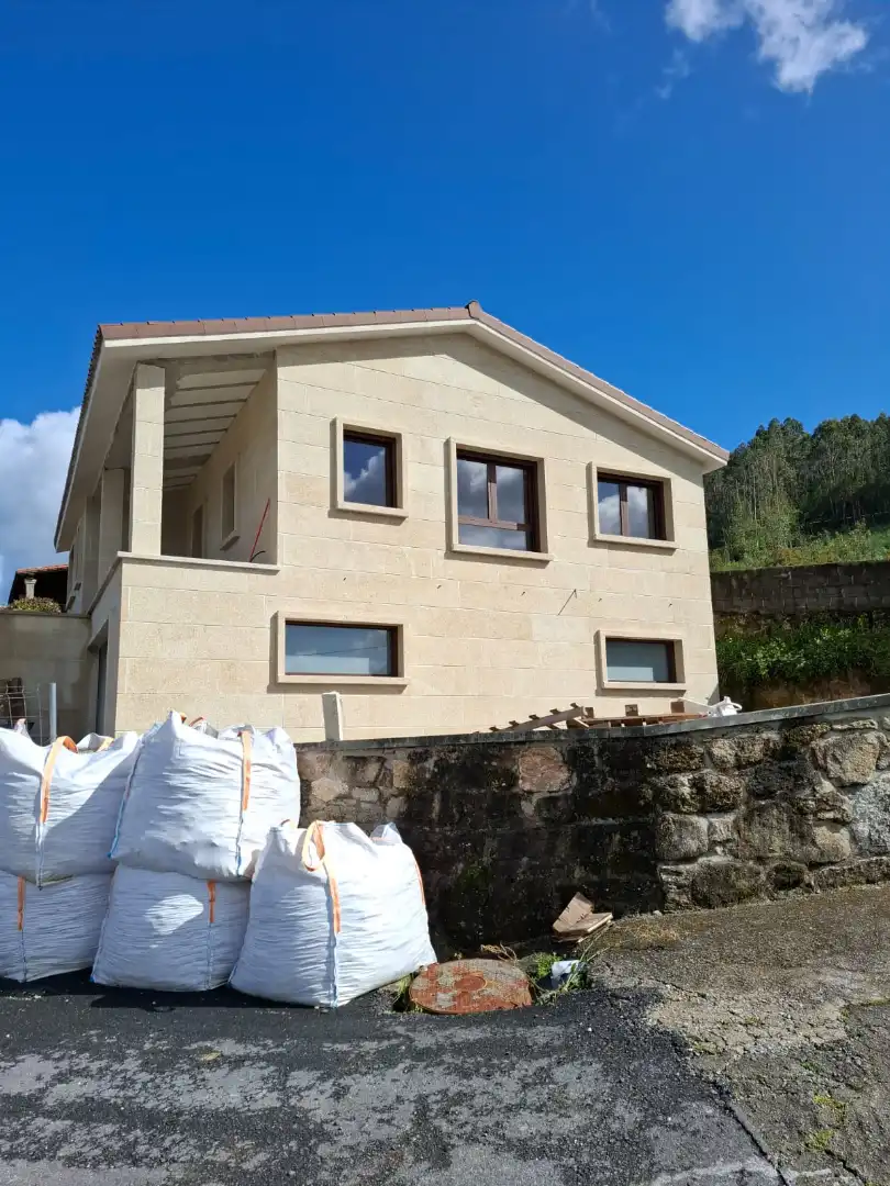 Vista exterior de Casa o chalet de alquiler en Santiago de Compostela  con Se aceptan mascotas