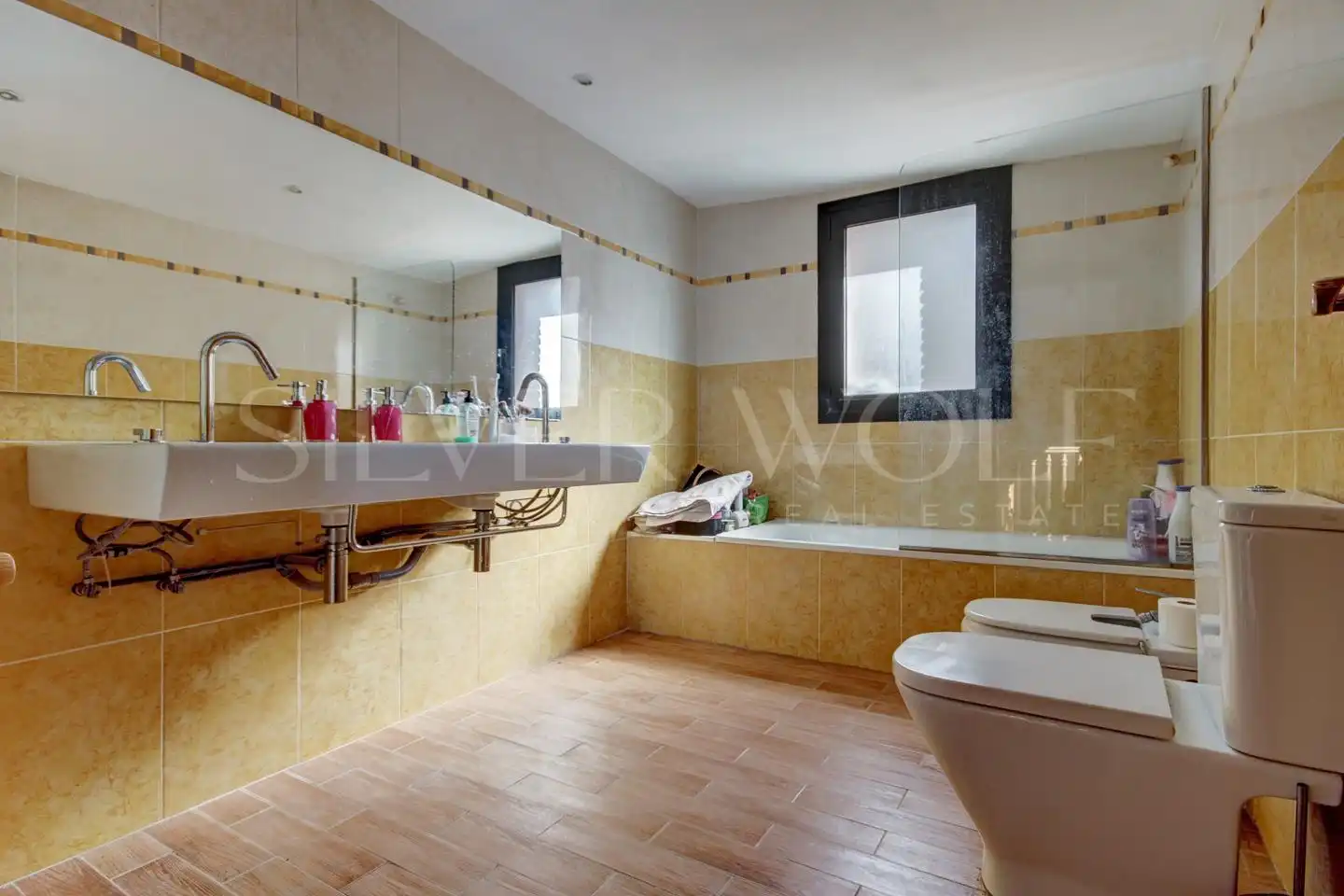 House with pool for sale in Carrer República Argentina, imagen 20