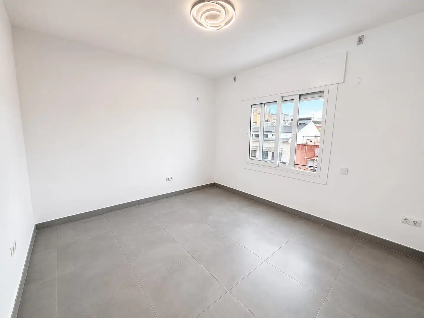 Bedroom of Flat for sale in Cornellà de Llobregat