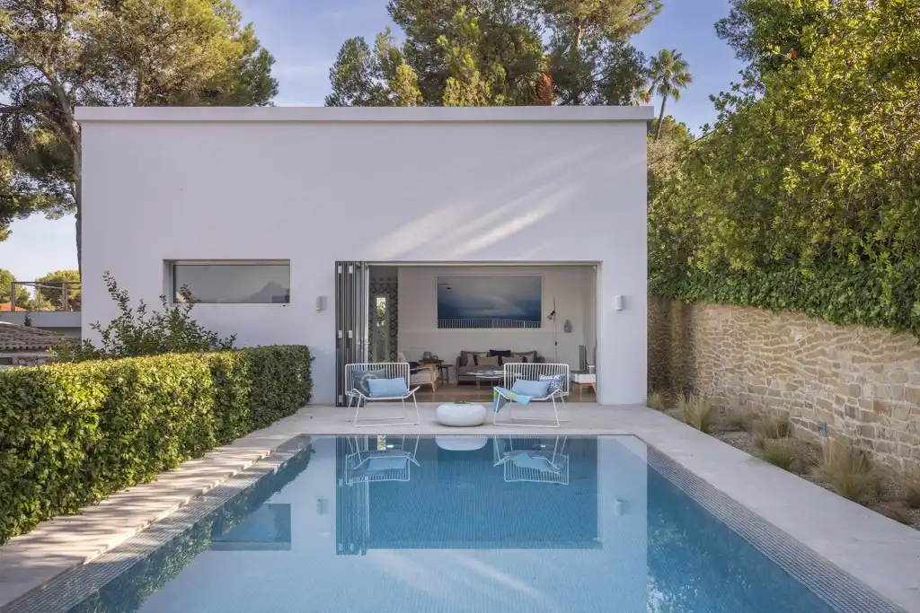 Piscina de Casa o xalet en venda en Calvià amb Aire condicionat, Calefacció i Jardí privat