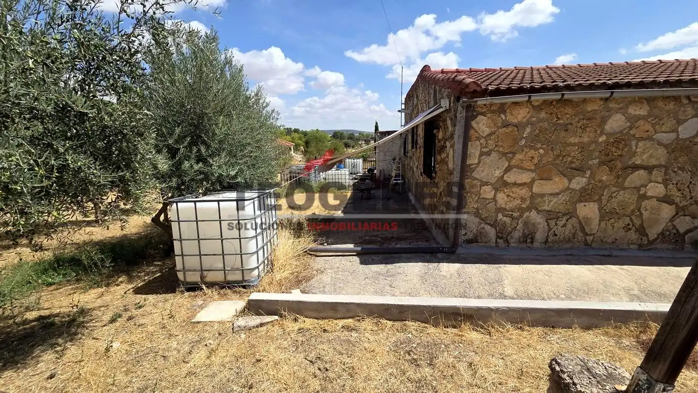 House with pool for sale in Camino del Castaño, imagen 25