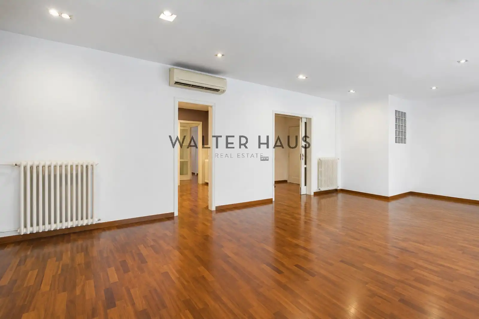 Piso en venta en Barcelona con Aire acondicionado y Balcón